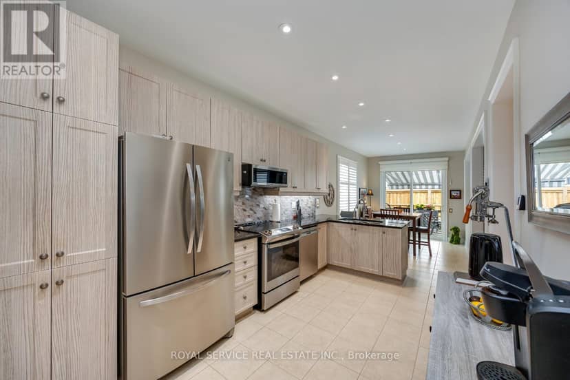 9 Potts Lane — photo 10 of 31