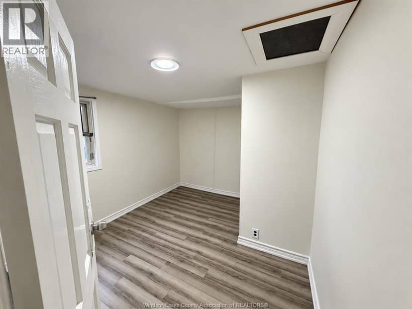 3553 King Street — photo 12 of 17