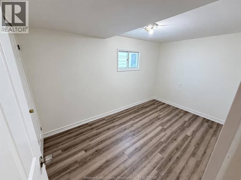 3553 King Street — photo 14 of 17
