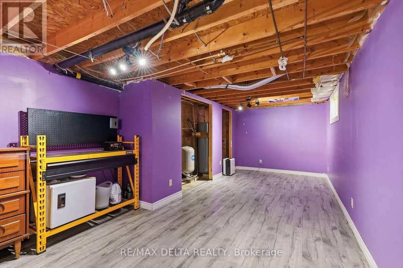 3137 Union Street — photo 22 of 34