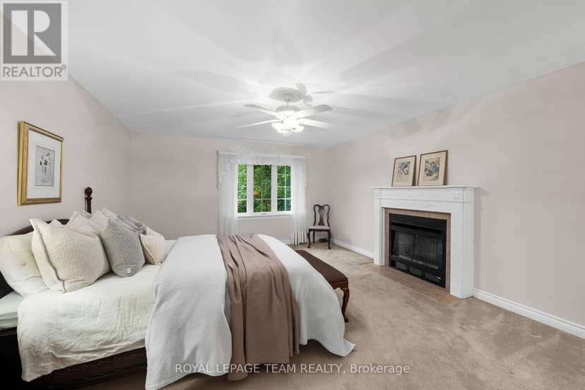 1264 Potter Drive — photo 23 of 40