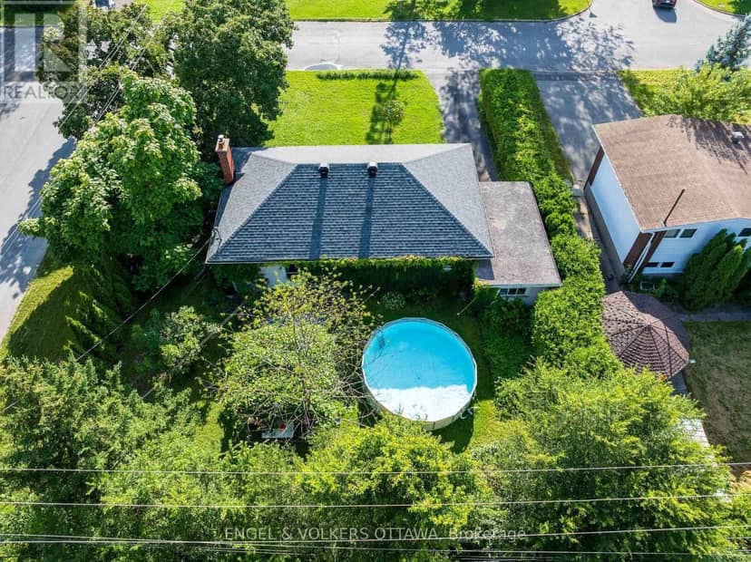11 Hilliard Avenue, Ottawa, photo 4