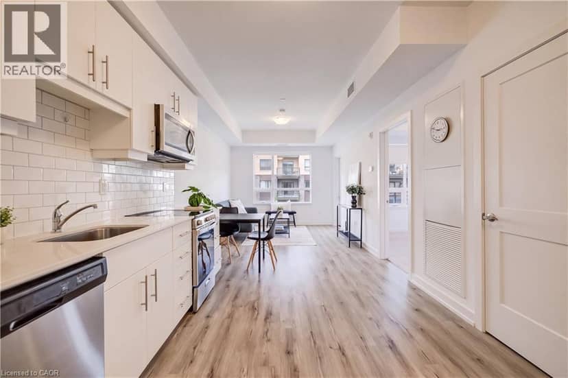247 NORTHFIELD Drive E Unit# 510 — photo 5 of 39