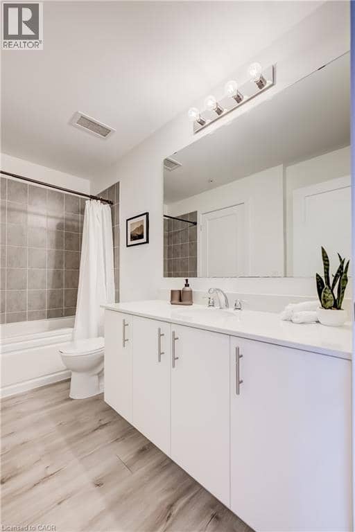 247 NORTHFIELD Drive E Unit# 510 — photo 17 of 39