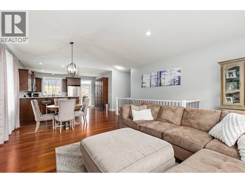 9741 Crimson Road, Lake Country, photo 6