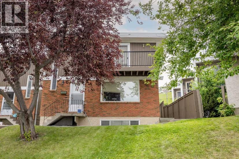 8, 111 Huntington Park Green NW, Calgary, photo 2