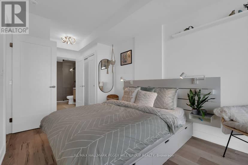 305 - 185 Dunlop Street E — photo 9 of 21