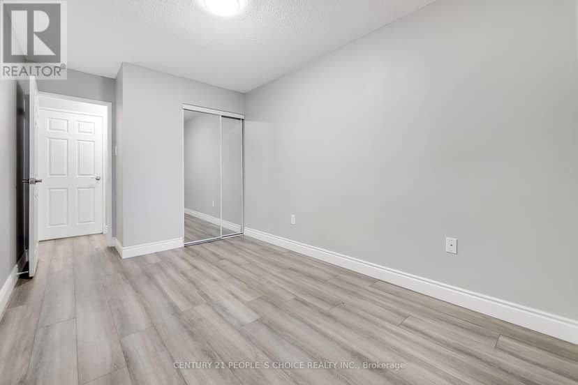 910 - 40 Panorama Court — photo 28 of 40