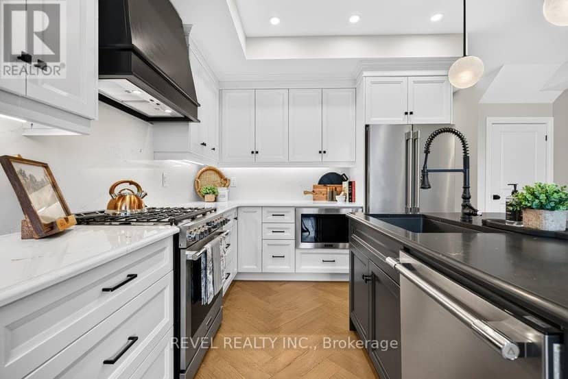 3191 Maplehill Drive — photo 14 of 40