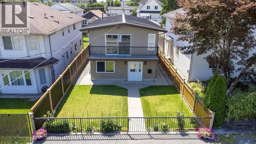 2142 GRANT AVENUE, Port Coquitlam, photo 2
