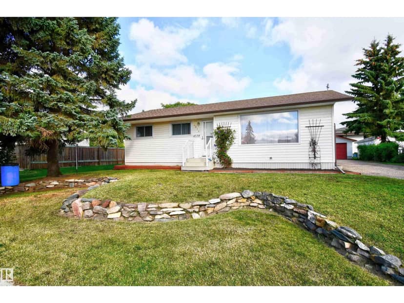 4538 46 AV — photo 13 of 19