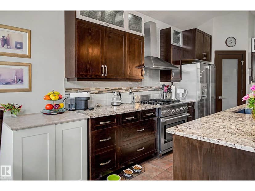 42 Kenilworth CR — photo 10 of 40
