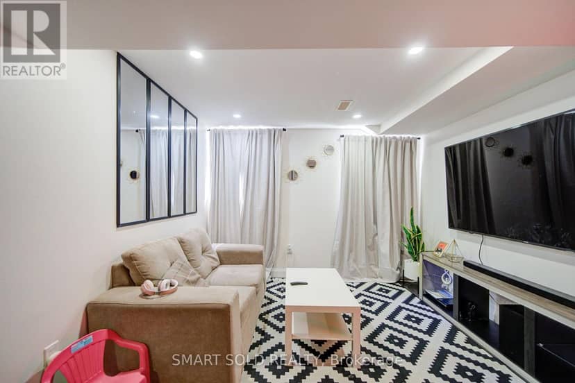 157 Waller Street — photo 36 of 40