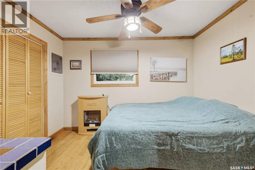 107 Lakeview CRESCENT — photo 11 of 24