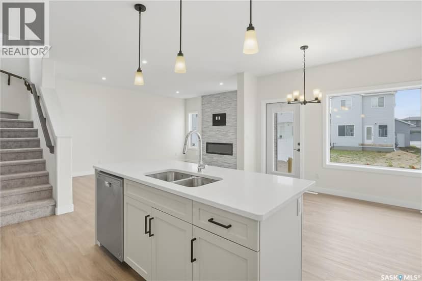 534 Cockcroft COURT — photo 9 of 40