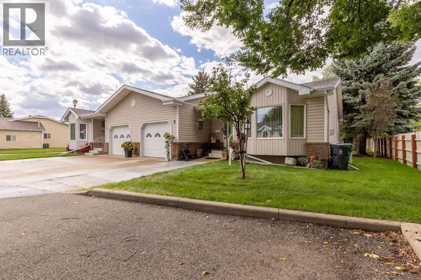 8, 135 Jerry Potts Boulevard W, Lethbridge, photo 2