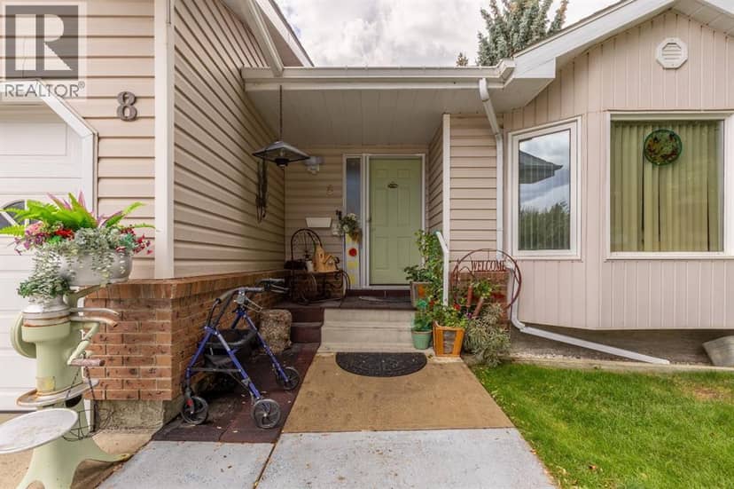 8, 135 Jerry Potts Boulevard W, Lethbridge, photo 4