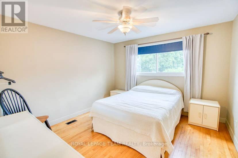 220 Ancaster Avenue — photo 28 of 40