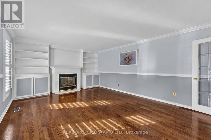 222 Park Avenue — photo 12 of 40