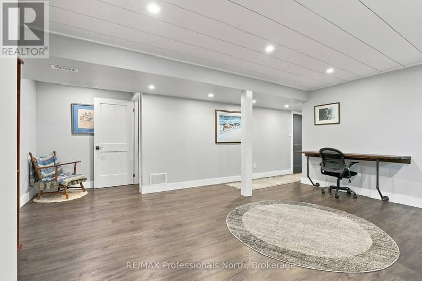 19 Selkirk Drive — photo 27 of 35
