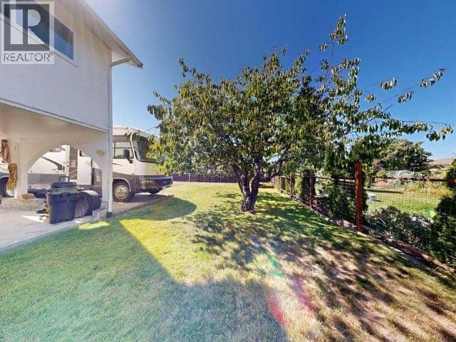 7251 HAZELTON STREET, Powell River, photo 5