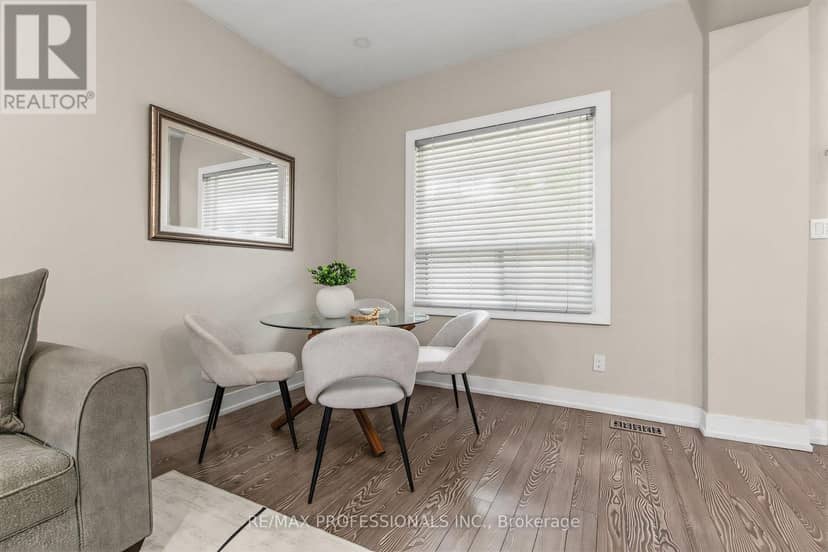 429 Gilbert Avenue — photo 11 of 28