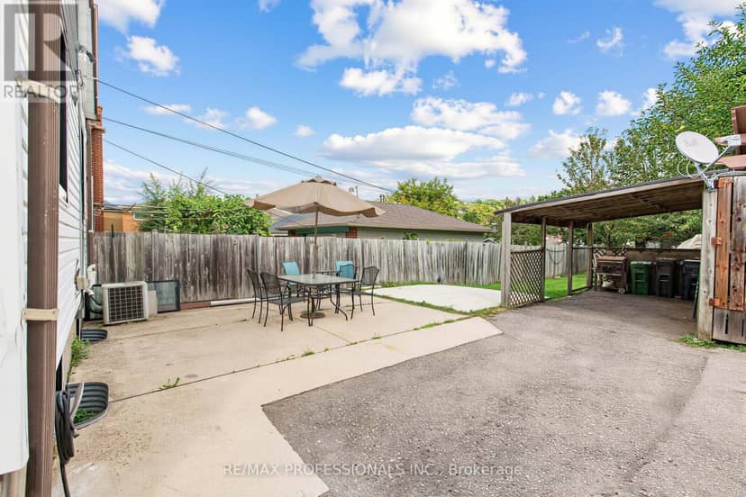 429 Gilbert Avenue — photo 25 of 28