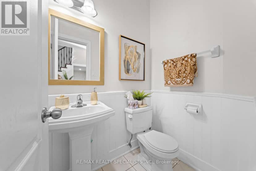 666 Hammond Street — photo 12 of 40
