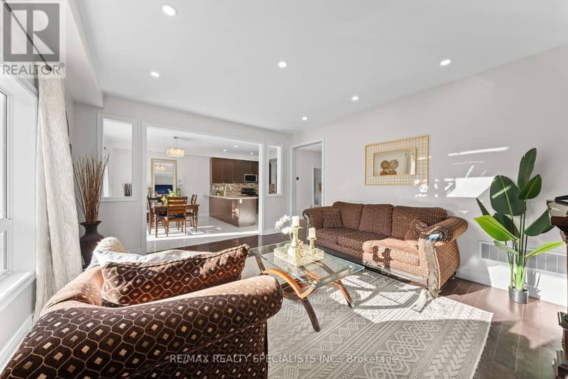 666 Hammond Street — photo 21 of 40