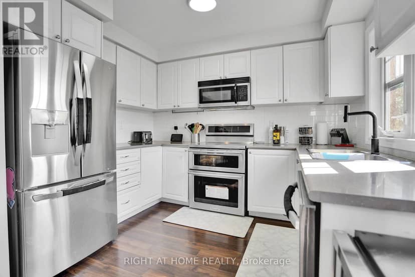 45 - 701 Homer Watson Boulevard — photo 14 of 32