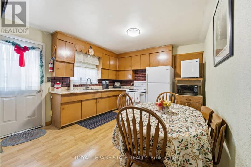 29 Leckie Avenue — photo 34 of 36