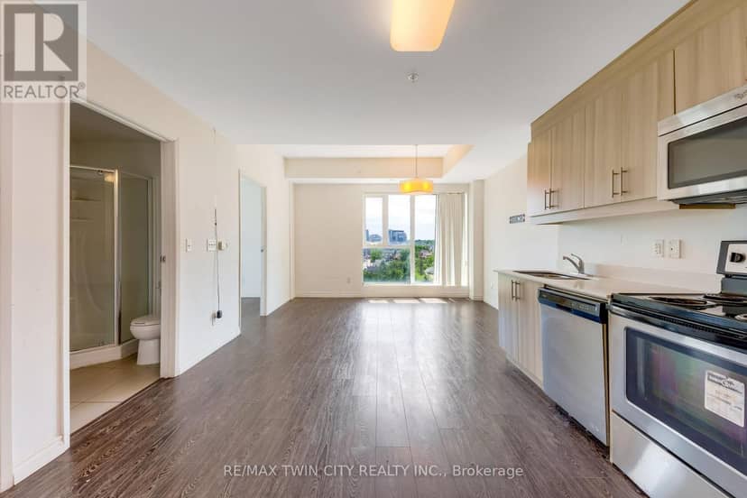 802 - 158 King Street N — photo 4 of 17