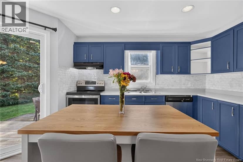 252 Ryan Street — photo 10 of 40
