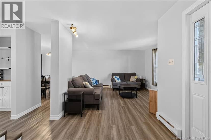 252 Ryan Street — photo 7 of 40