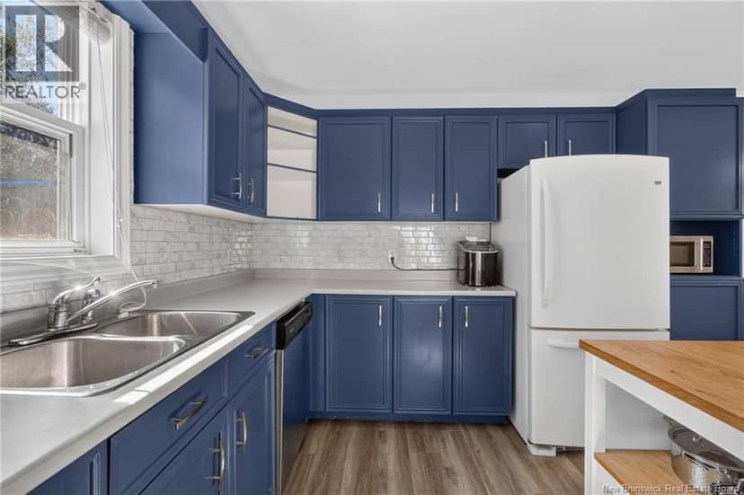 252 Ryan Street — photo 13 of 40