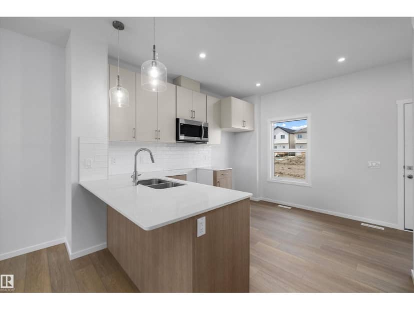 15656 3 ST NE — photo 14 of 35