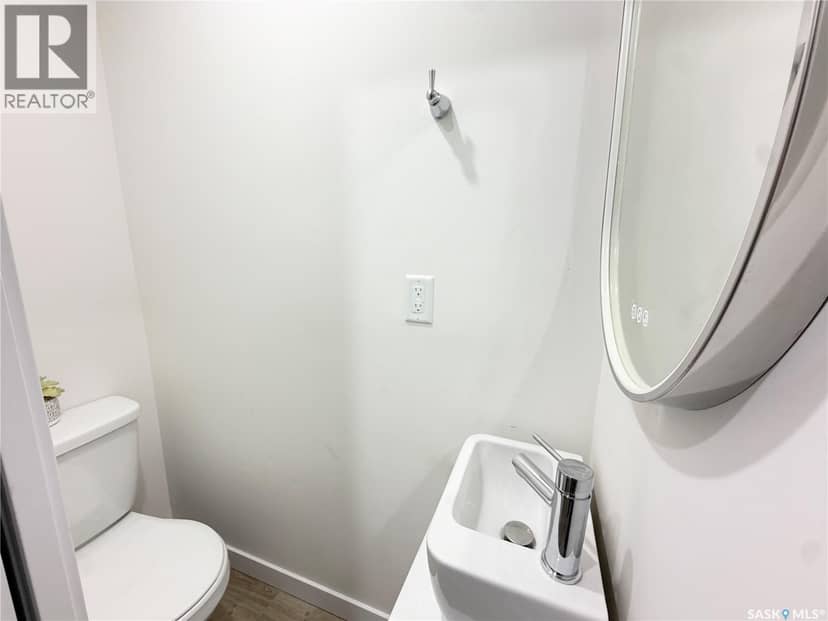 60 1035 Boychuk DRIVE — photo 20 of 21