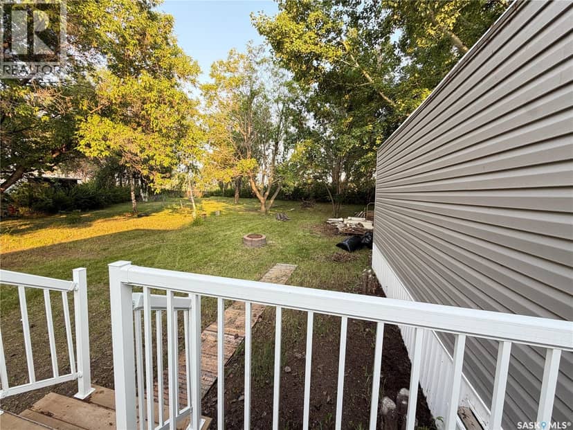 60 1035 Boychuk DRIVE — photo 4 of 21