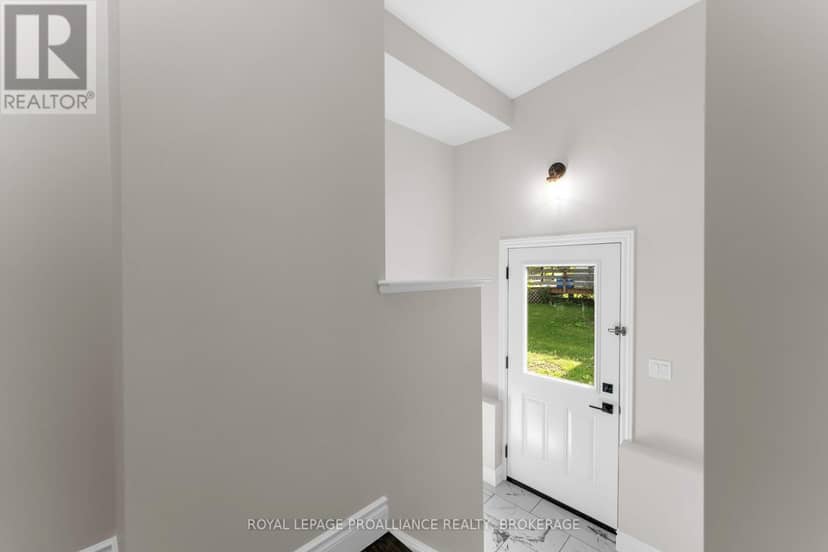 104 Main Street — photo 32 of 40