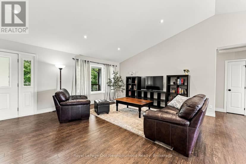 13985 Dundonald Road — photo 12 of 40