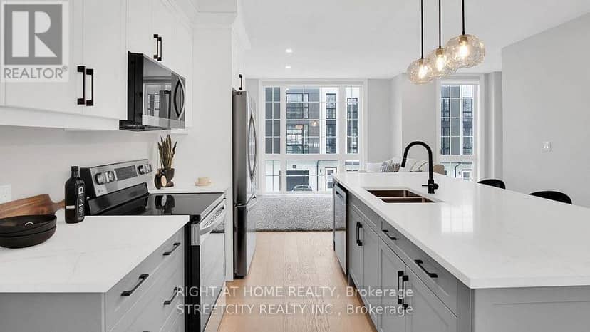 9 - 2500 Main Street — photo 5 of 26