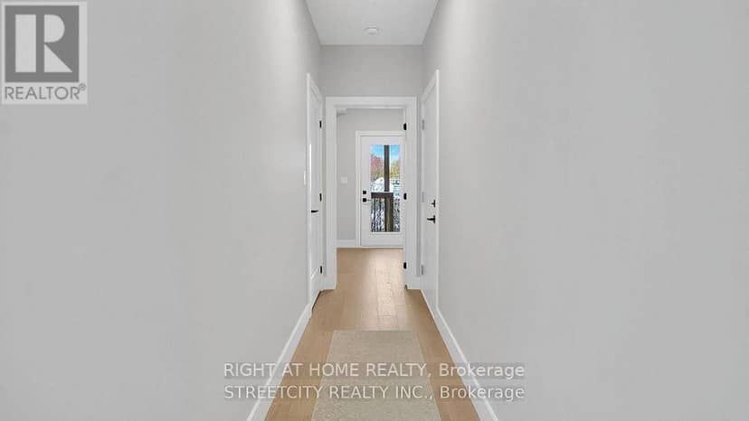 9 - 2500 Main Street — photo 7 of 26