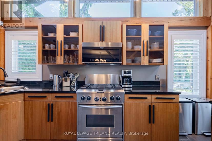 42 Lakeside Circle — photo 14 of 40