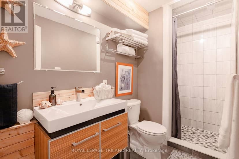 42 Lakeside Circle — photo 39 of 40