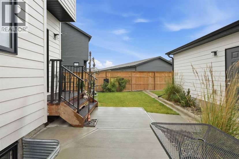 1074 Harmony Parade — photo 38 of 40