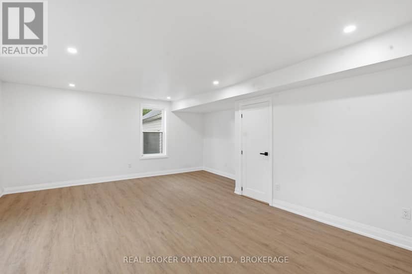 13 Elm Street — photo 18 of 40