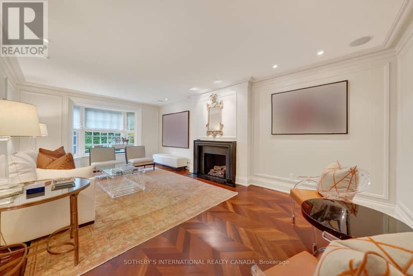 15 Alexandra Wood — photo 11 of 40
