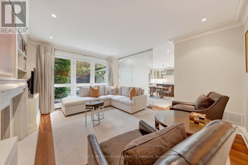 15 Alexandra Wood — photo 26 of 40