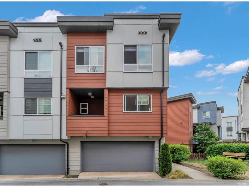 44 1670 160 STREET, Surrey