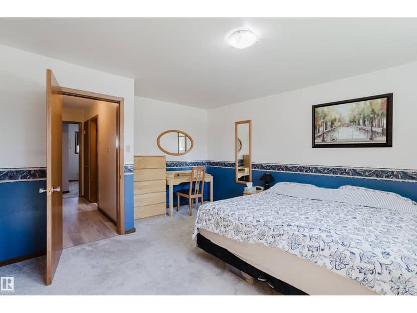 10924 35A AV NW — photo 19 of 40
